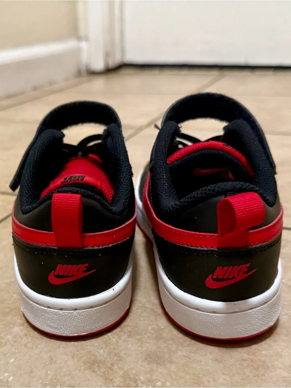 Kids Nike Court Borough Low 2 PSV 'Bred'